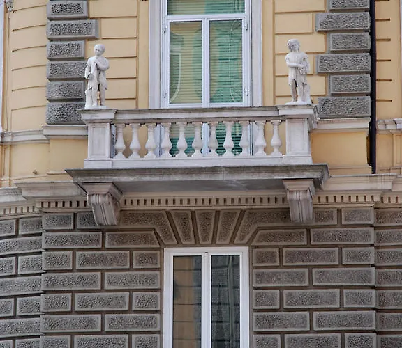 Maison d'hôtes Girasole 2*